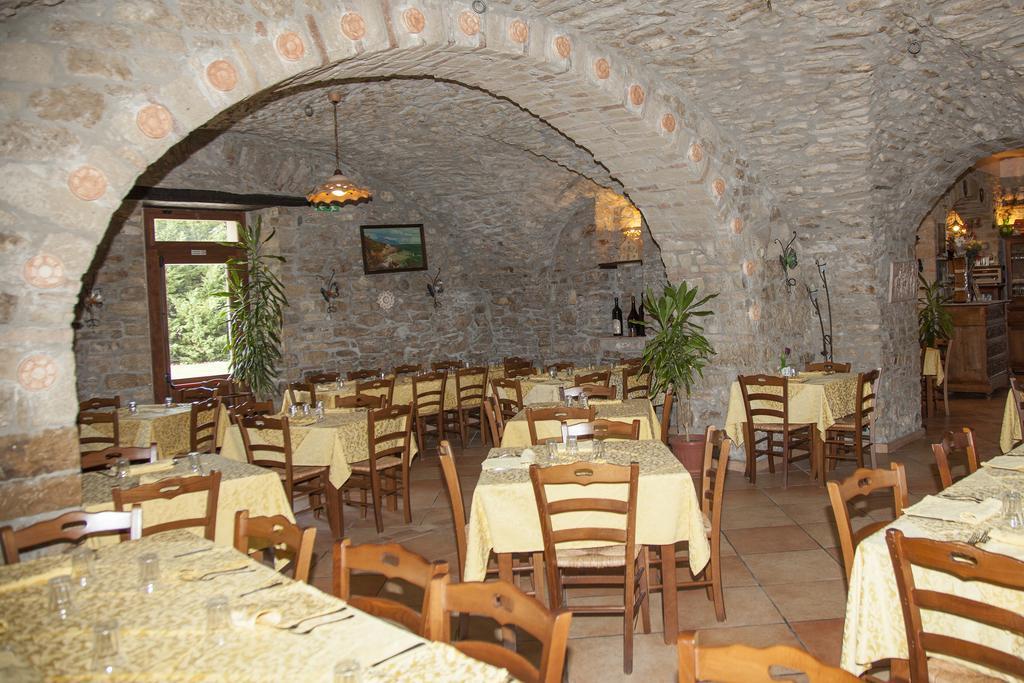 Agriturismo La Vecchia Cascina Di Paolo & Belinda Villa Pietrelcina Buitenkant foto